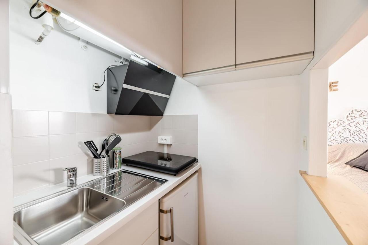 Studio Centre Ville Avec Parking ซานารี-ซูร์-แมร์ ภายนอก รูปภาพ